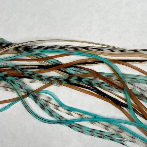 Bead In Hair Feather Extensions - Picture 3 of 4